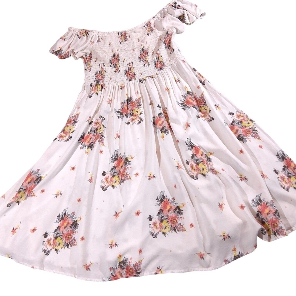 Torrid White Floral Smocked Ruffle Sleeve Rayon Mini Dress Size 1 Coquette Flowy